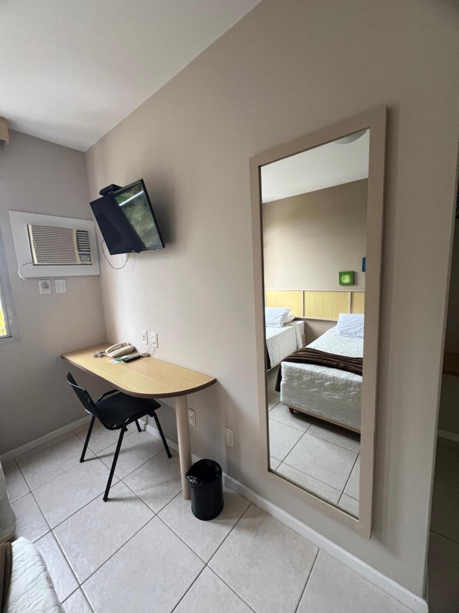 Brisamar Suite Hotel Florianópolis Oda fotoğraf